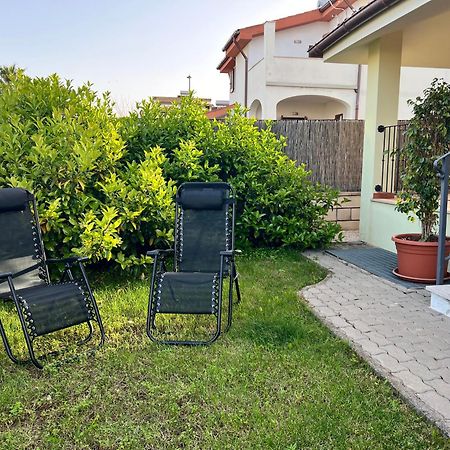 Casa Grecale Villa Girasole Bagian luar foto