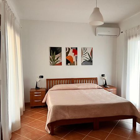 Casa Grecale Villa Girasole Bagian luar foto